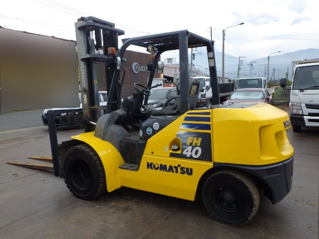 Xe nâng Komatsu FH40-1 - hình 4