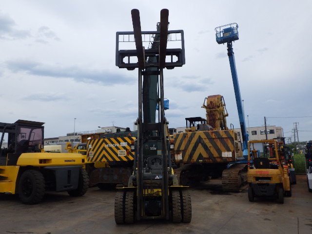 Xe nâng Komatsu FH40-1 - hình 5